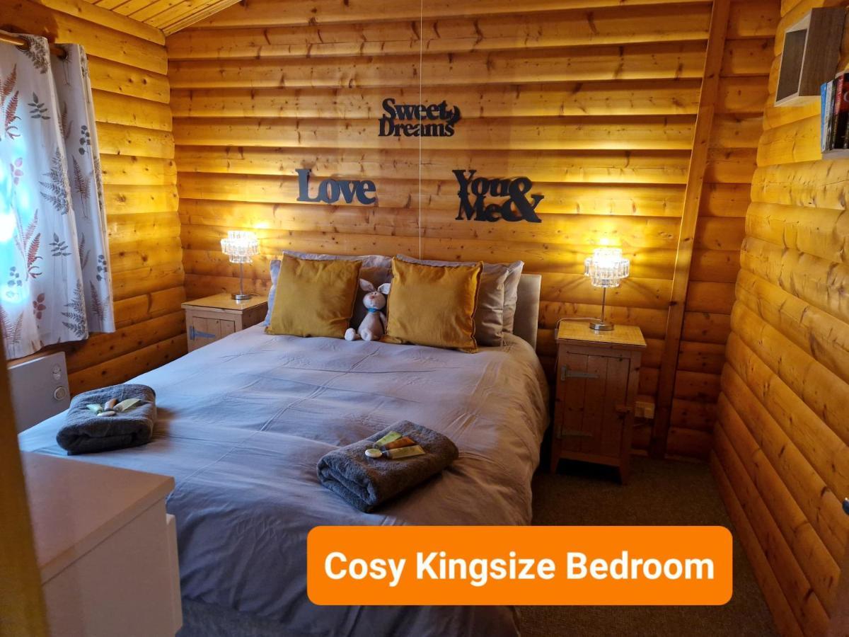 Pineshadow Lodge-Dog Friendly Kenwick Park Louth Louth  Bagian luar foto