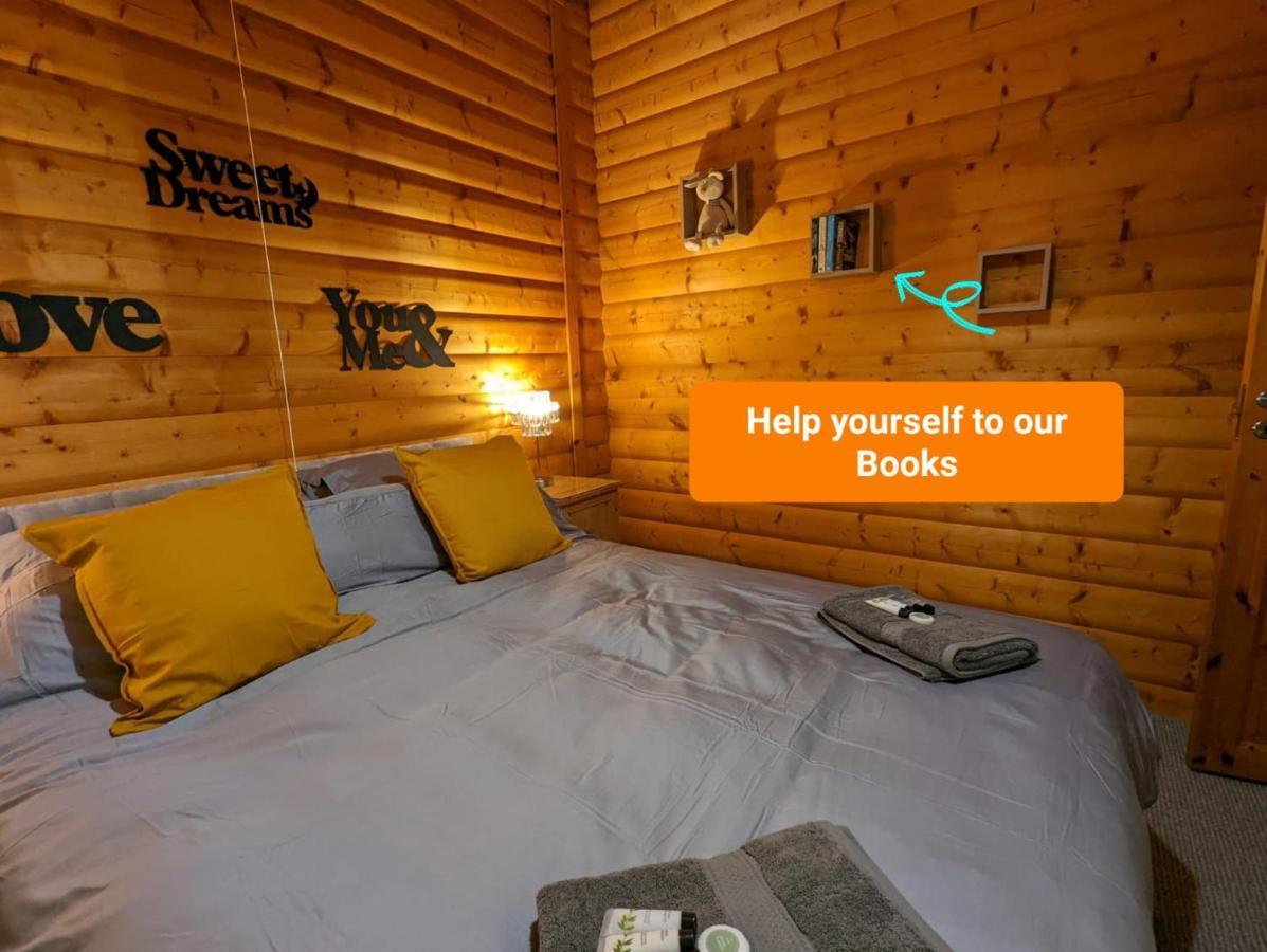 Pineshadow Lodge-Dog Friendly Kenwick Park Louth Louth  Bagian luar foto