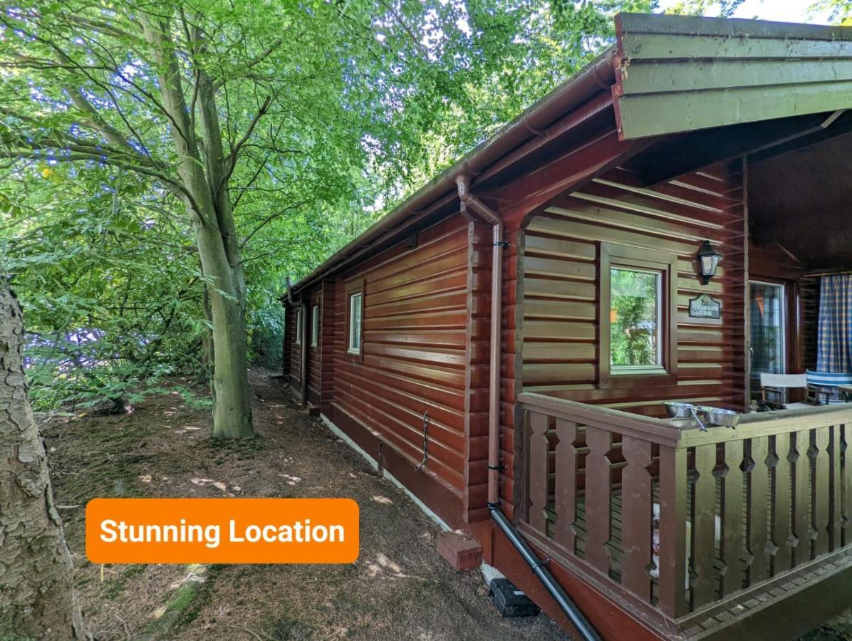 Pineshadow Lodge-Dog Friendly Kenwick Park Louth Louth  Bagian luar foto