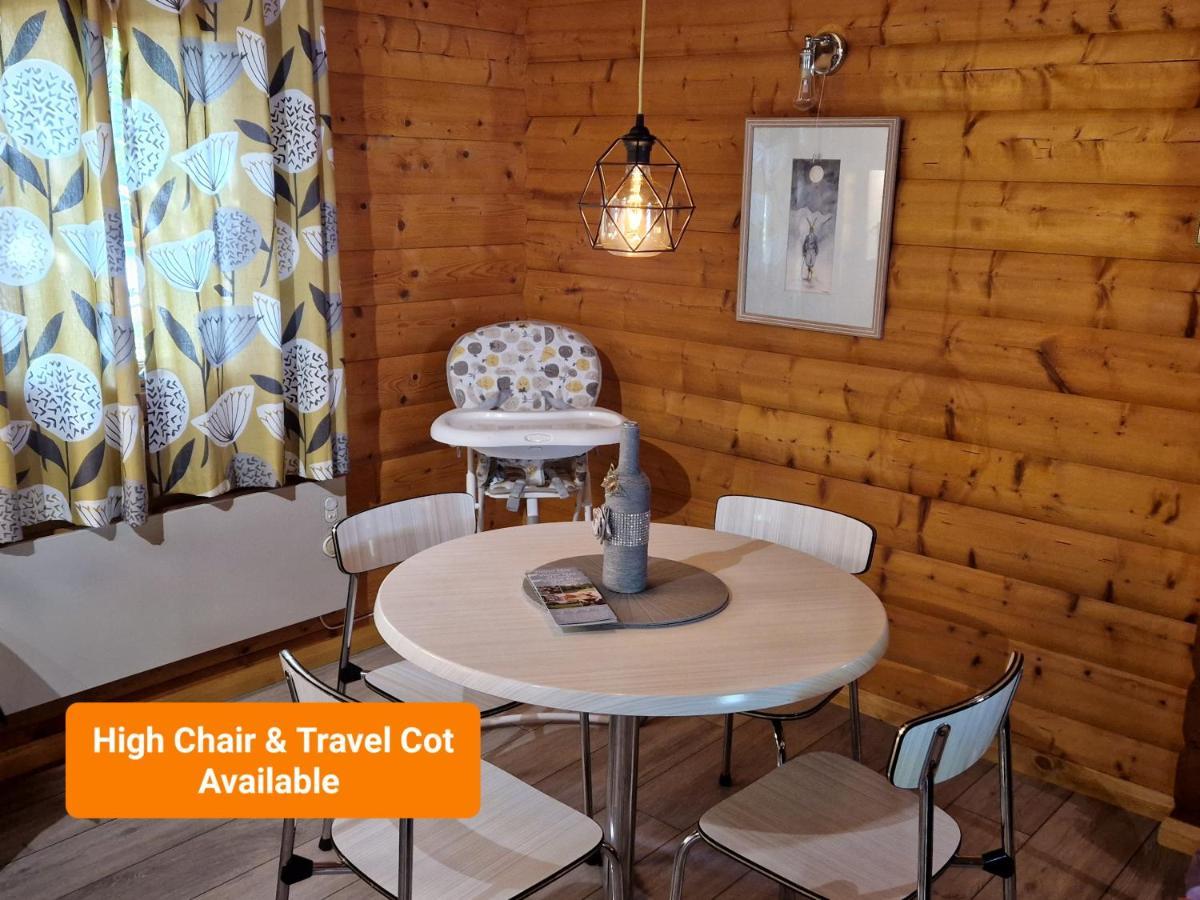 Pineshadow Lodge-Dog Friendly Kenwick Park Louth Louth  Bagian luar foto