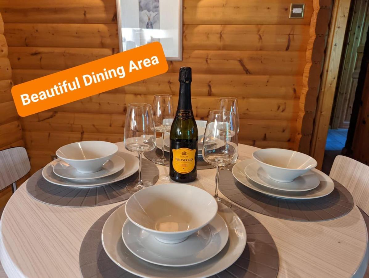Pineshadow Lodge-Dog Friendly Kenwick Park Louth Louth  Bagian luar foto