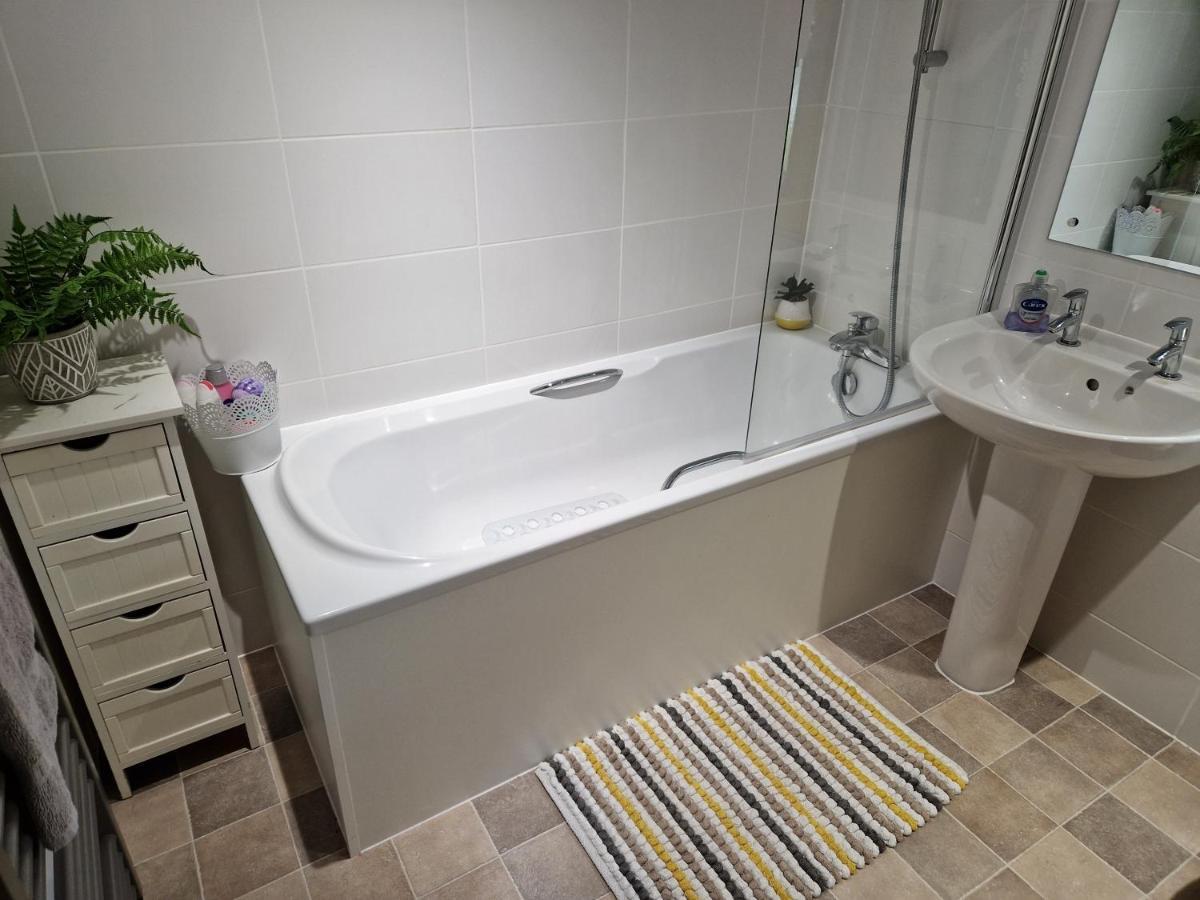 Pineshadow Lodge-Dog Friendly Kenwick Park Louth Louth  Bagian luar foto