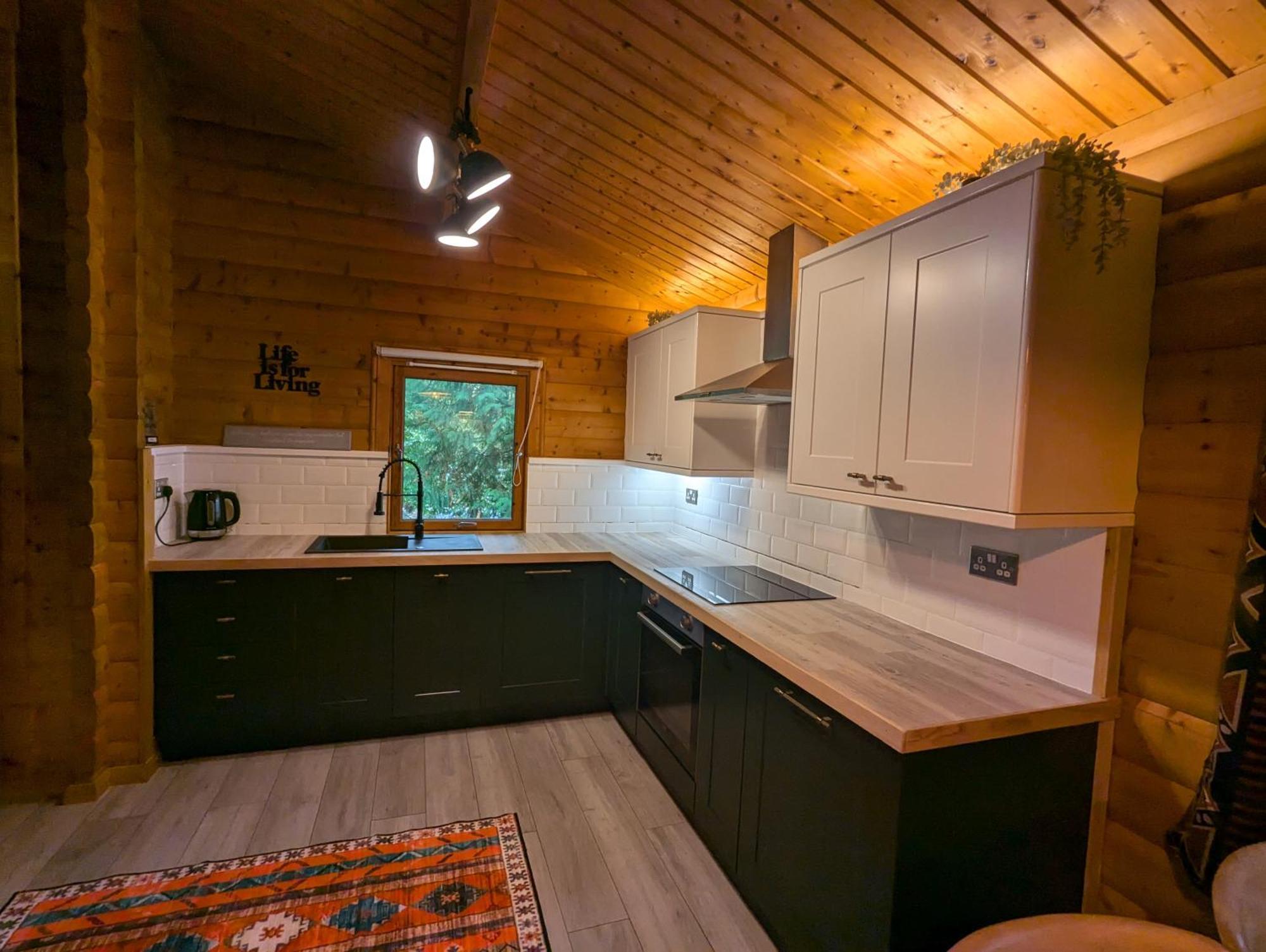 Pineshadow Lodge-Dog Friendly Kenwick Park Louth Louth  Bagian luar foto